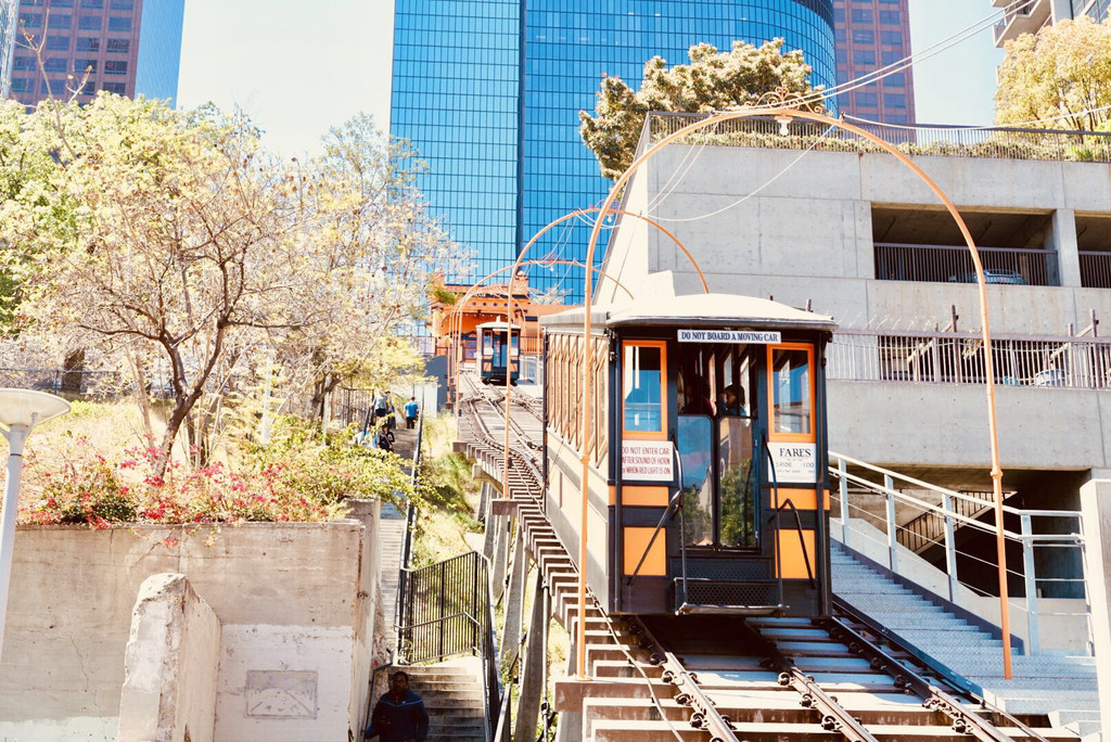 洛杉矶天使铁路