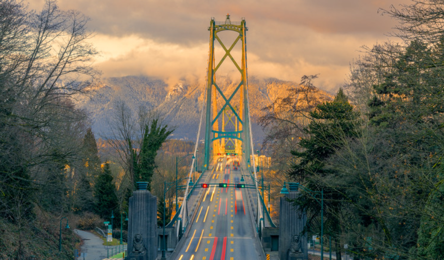 温哥华狮门大桥